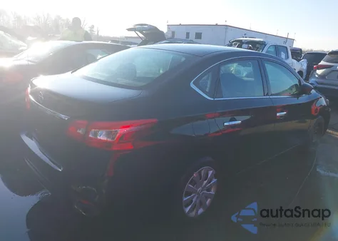 2019 Nissan Sentra S z USA, uszkodzony, nr VIN 3N1AB7AP7KY282166